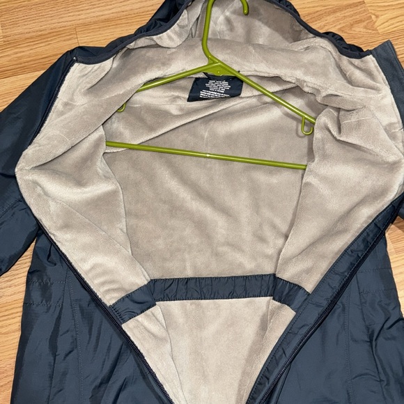 L.L. Bean Navy Blue Lined Hooded Jacket Size XS Reg - Picture 7 of 9